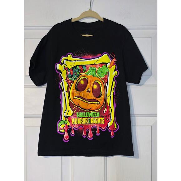 Halloween Horror Nights 2024 Universal Studios Parks Lil’ Boo‎ YOUTH T-Shirt XS - Picture 1 of 5
